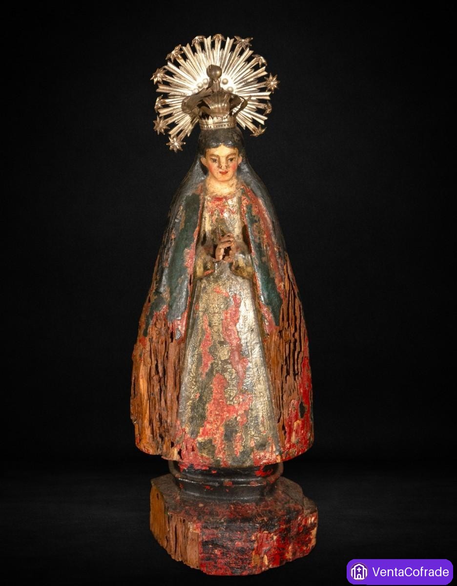 Virgen Purísima barroca en madera policromada, siglo XVII, 53 cm - foto 1