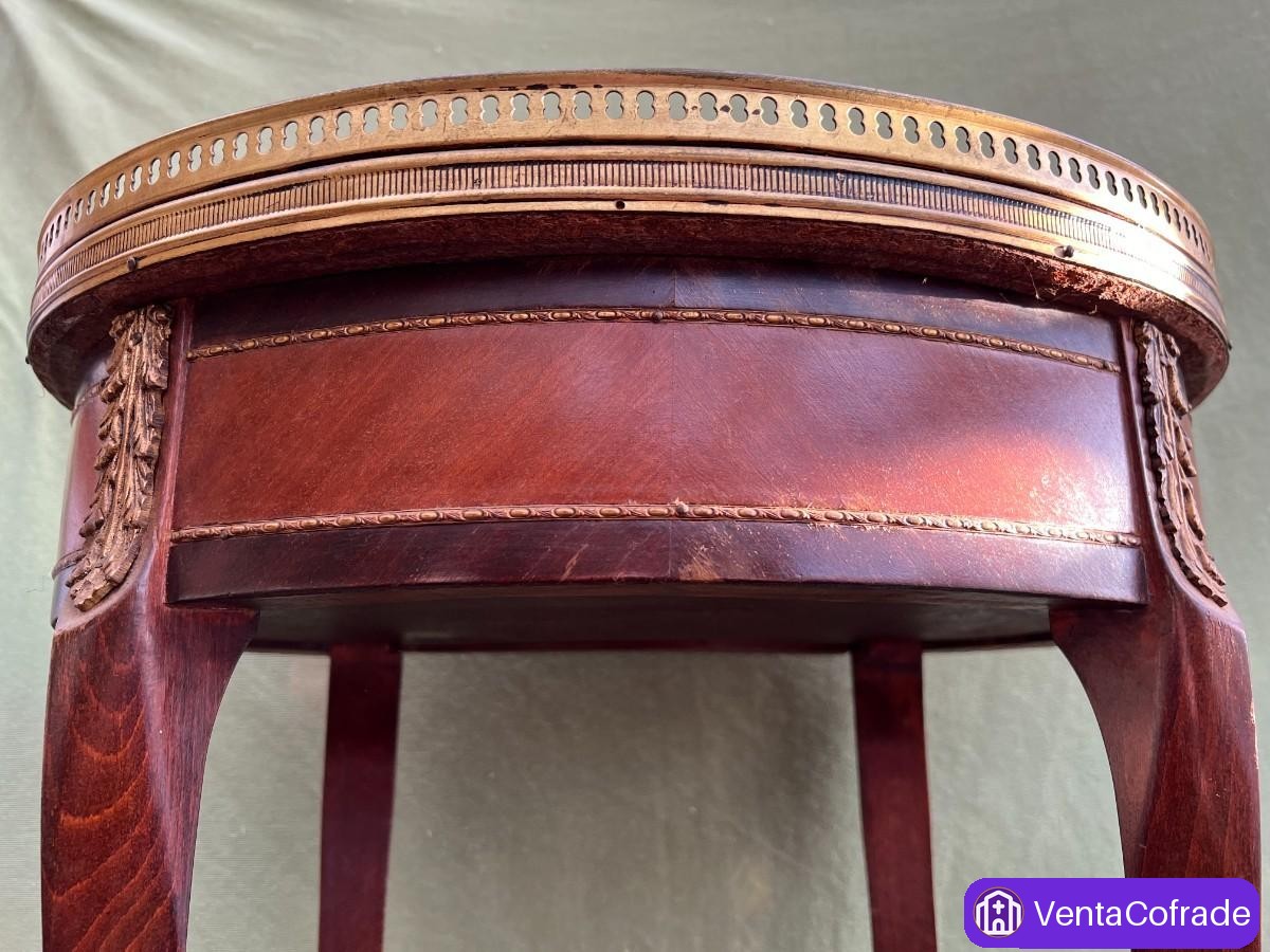 Mesa auxiliar antigua de caoba con mármol y bronces, estilo Luis XVI, siglo XIX - foto 4