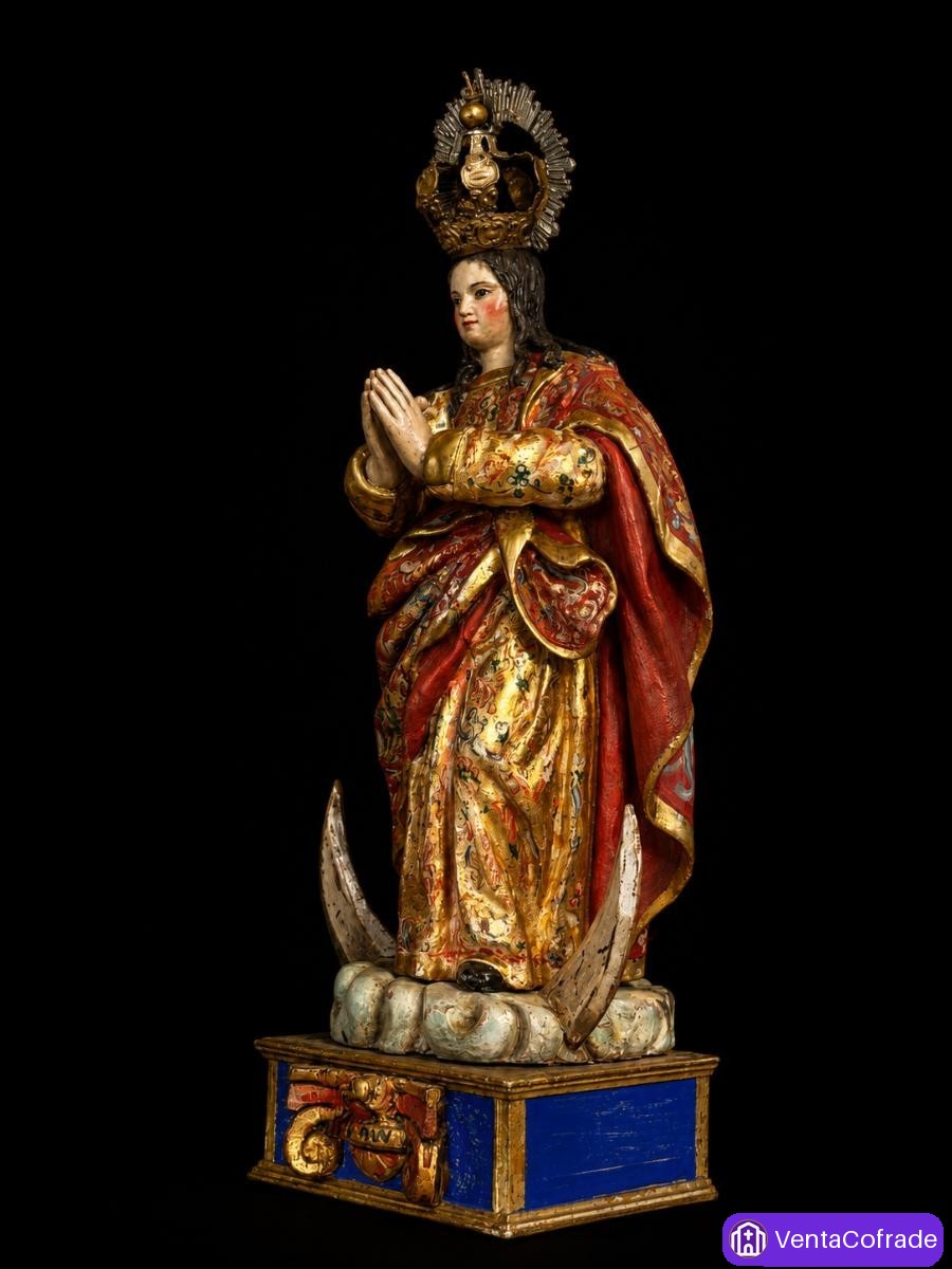 Inmaculada Concepción s. XVII madera tallada policromada y estofada española - foto 3