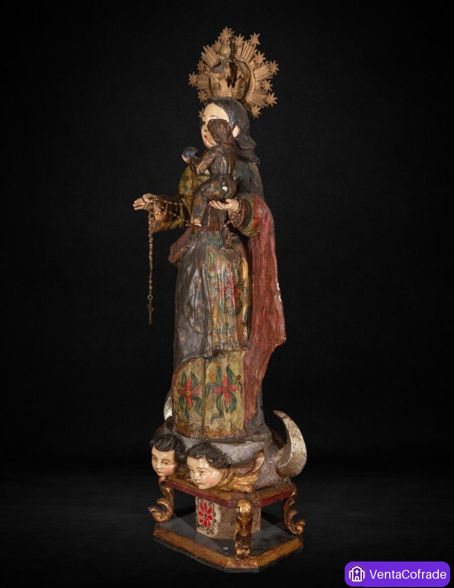 Virgen con Niño colonial del Perú, madera de maguey policromada, siglo XVIII - foto 2
