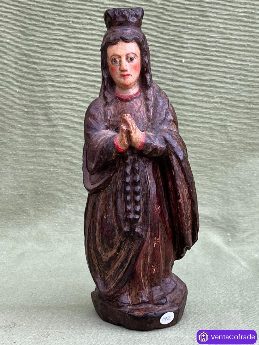 Virgen orante en madera tallada y policromada, siglo XVII - foto 1