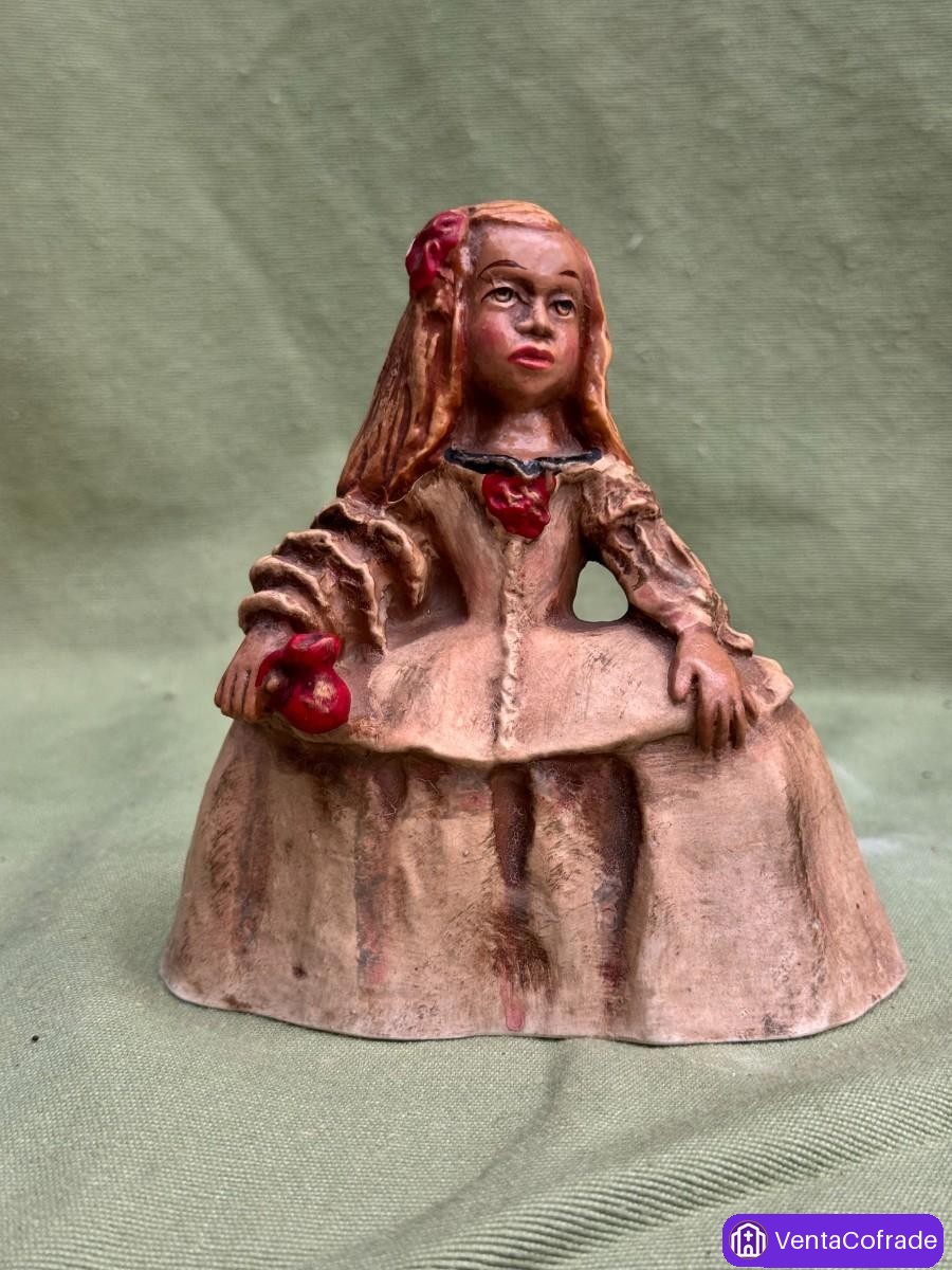 Conjunto de 3 figuras de colección inspiradas en Las Meninas, resina policromada, acabado artesanal - foto 2