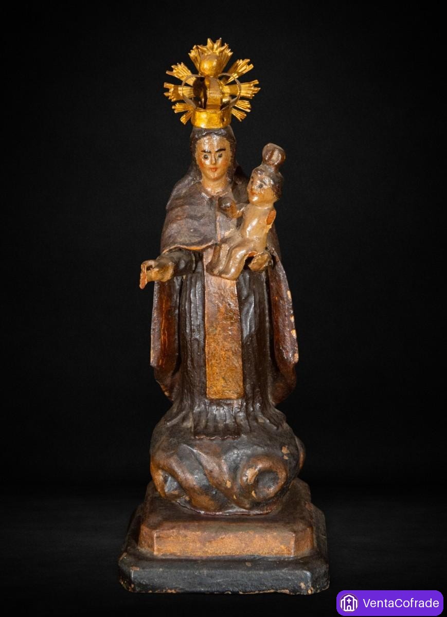 Virgen del Carmen con Niño, talla antigua en madera policromada con coronas doradas, s.XIX - foto 1