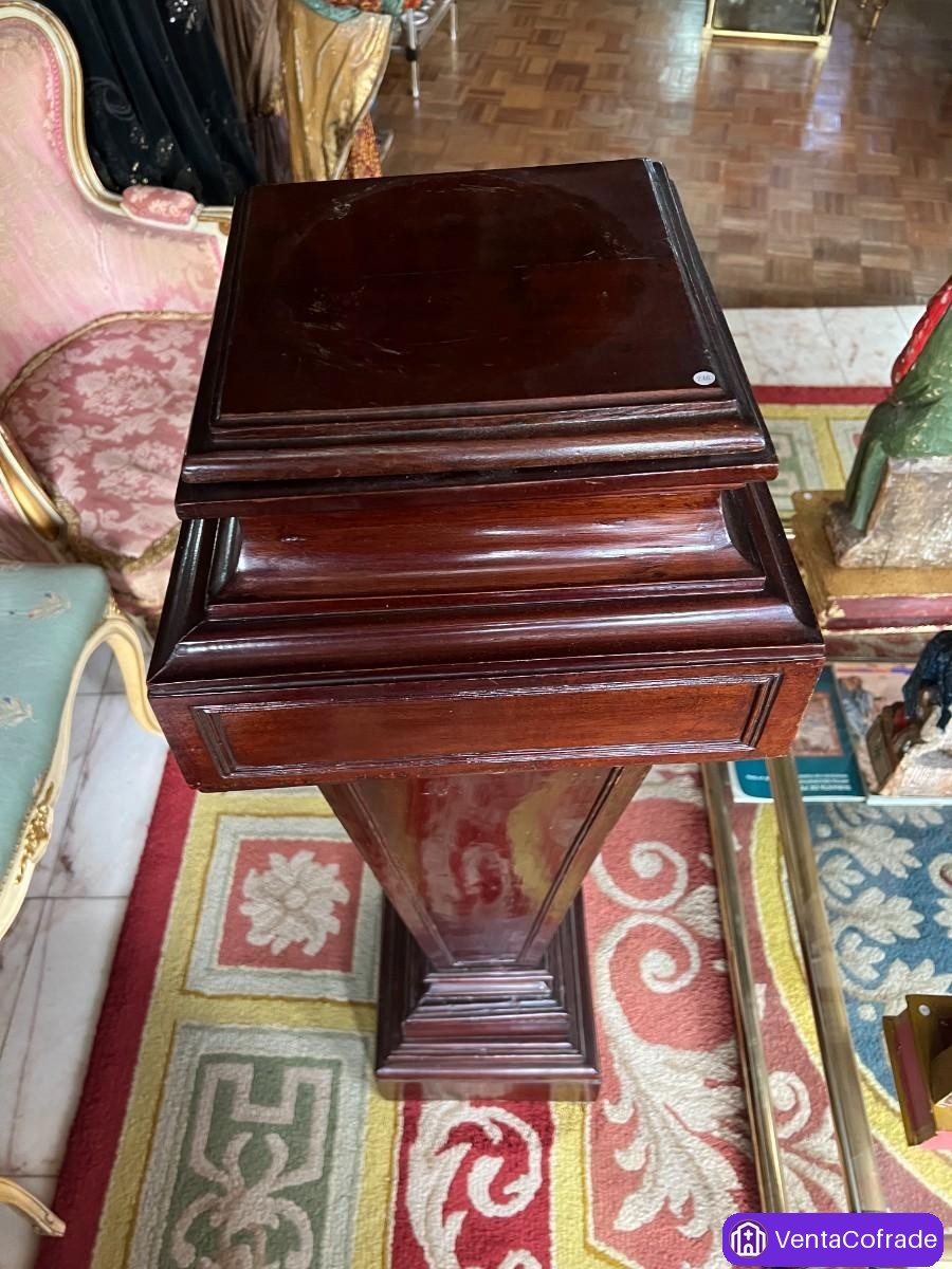 Pedestal antiguo de madera maciza estilo neoclásico, columna expositora para escultura S XIX - foto 6