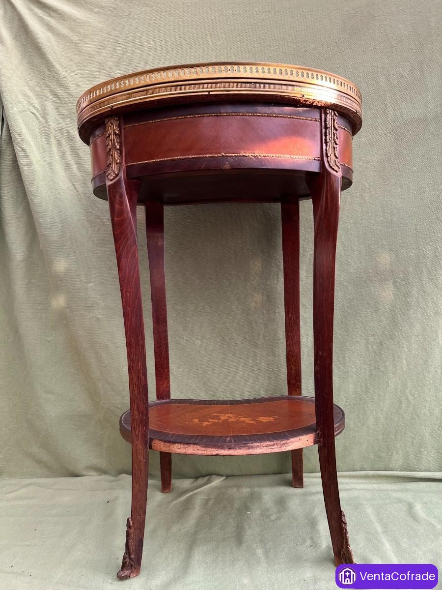 Mesa auxiliar antigua de caoba con mármol y bronces, estilo Luis XVI, siglo XIX - foto 3