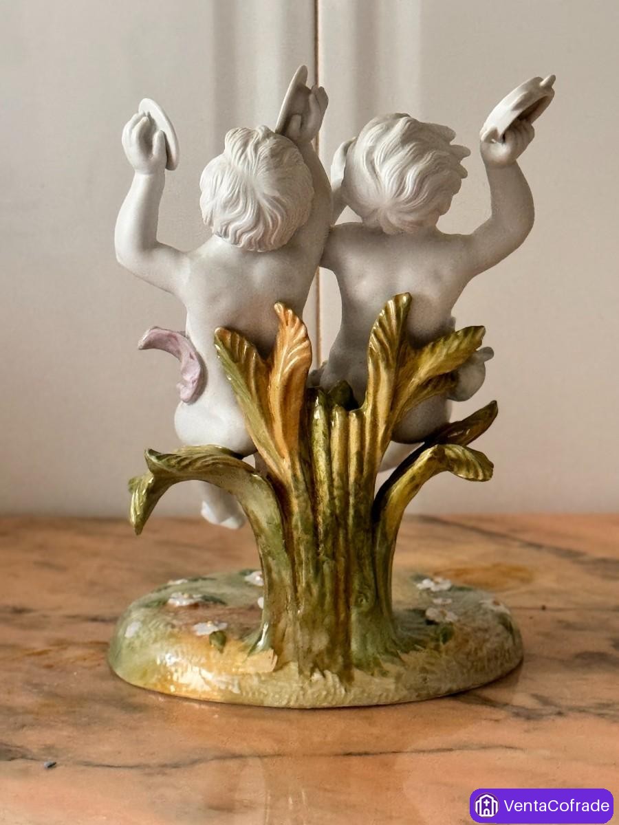 Pareja de figuras de porcelana de Sureda – Alegorías del Otoño y la Primavera - foto 4