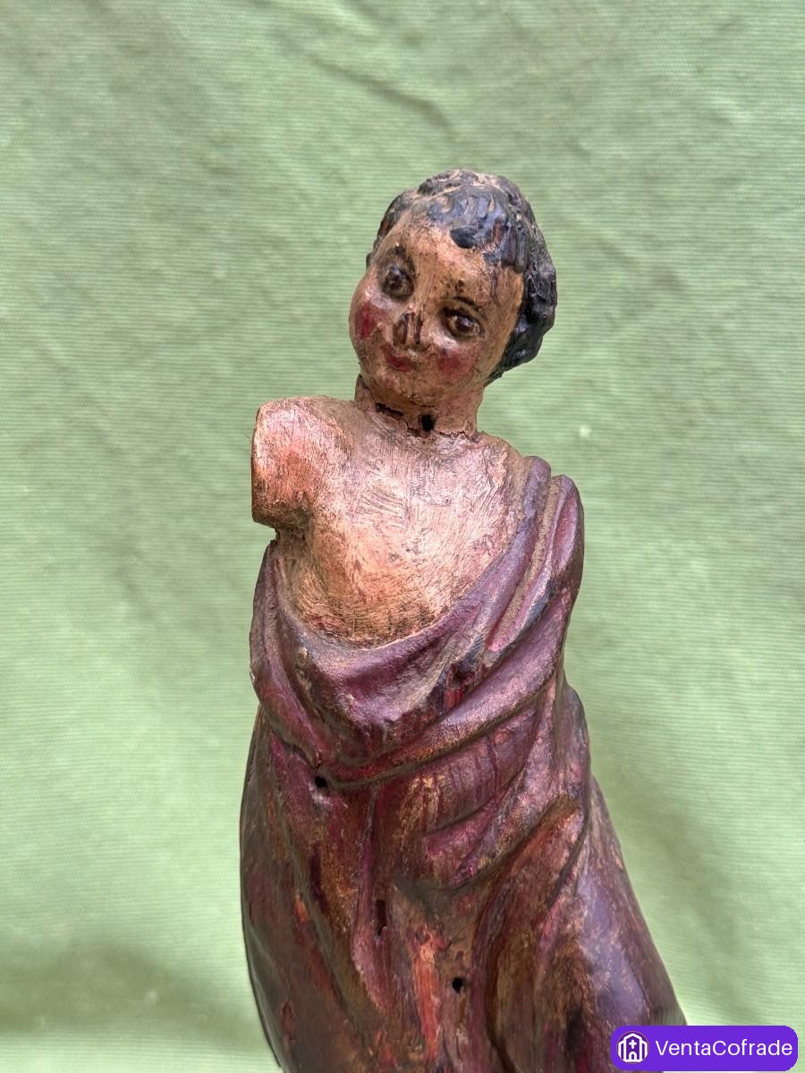 Escultura antigua en madera policromada de figura infantil – Escuela española, s. XVII–XVIII - foto 5