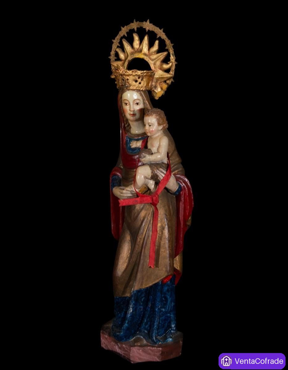 Virgen con Niño tardogótica en madera policromada, España, s. XV-XVI - foto 6