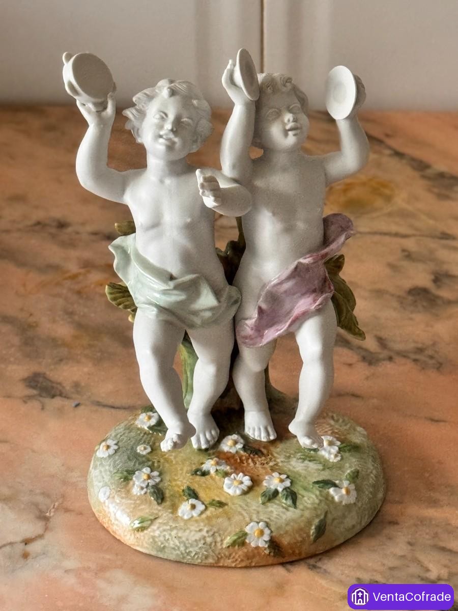 Pareja de figuras de porcelana de Sureda – Alegorías del Otoño y la Primavera - foto 2