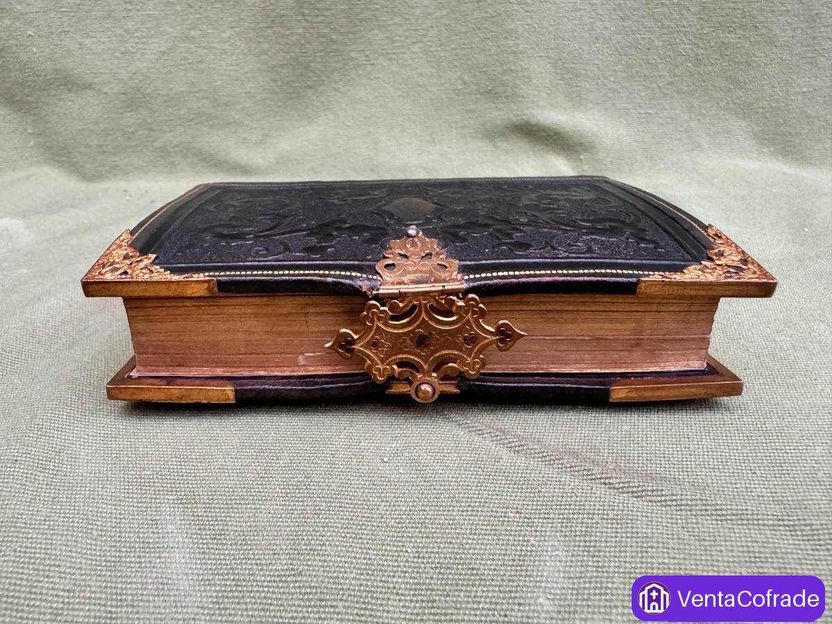 Libro devocional “Novísima Semana Santa” (1845) con estuche–libro en cristal y madera laqueada - foto 4