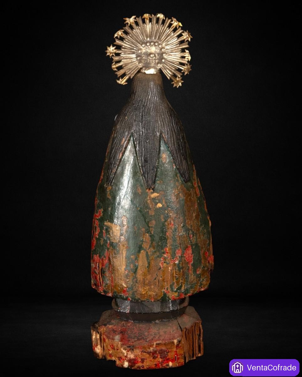 Virgen Purísima barroca en madera policromada, siglo XVII, 53 cm - foto 4