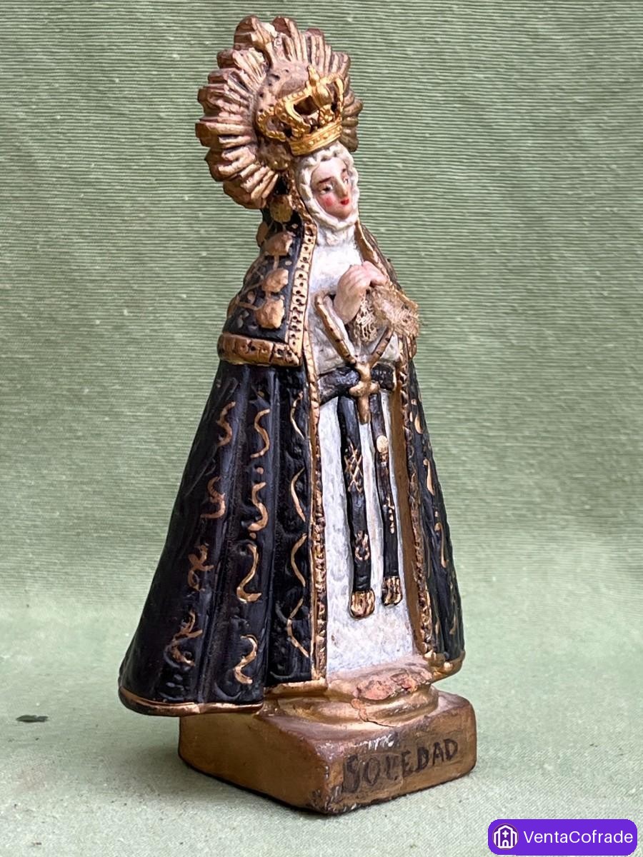 Virgen de la Soledad española en resina pintada, imagen devocional, 16 cm - foto 4