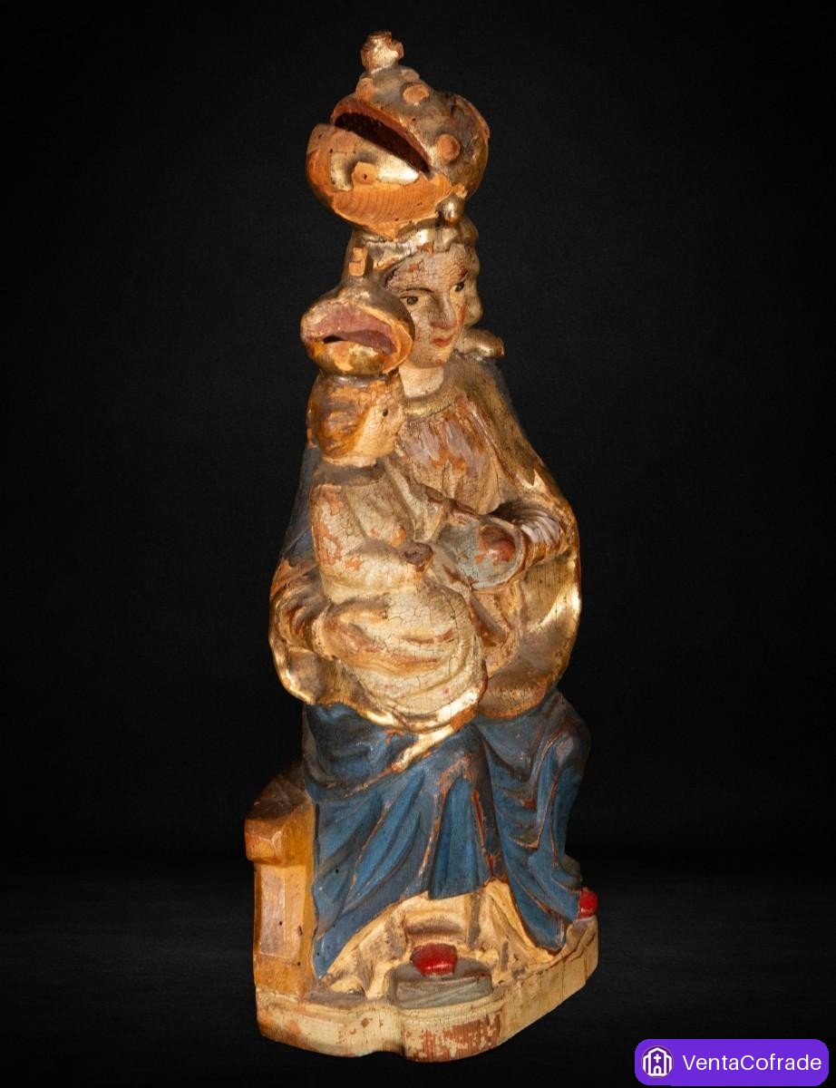 Virgen de Mariazell con Niño, talla en madera policromada, siglo XIX - foto 2