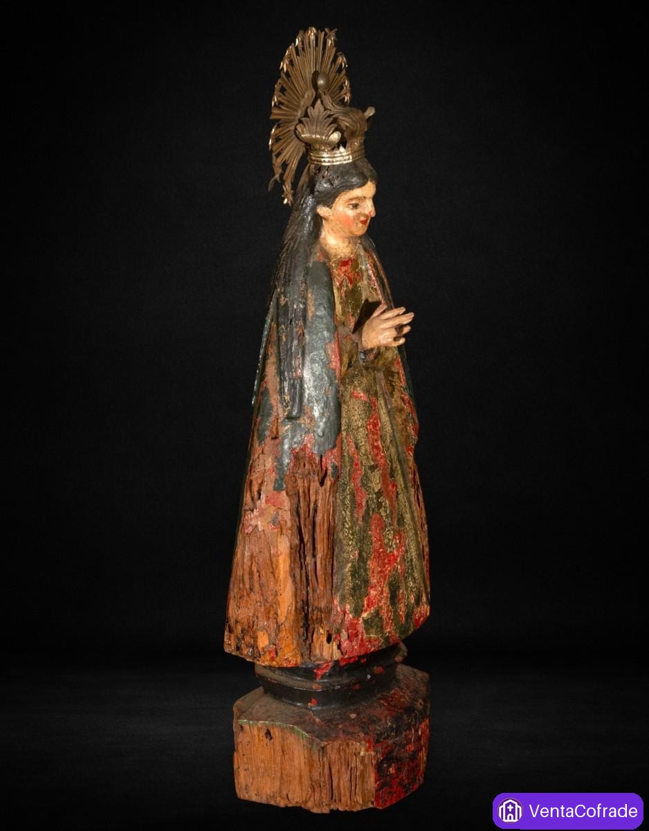 Virgen Purísima barroca en madera policromada, siglo XVII, 53 cm - foto 3