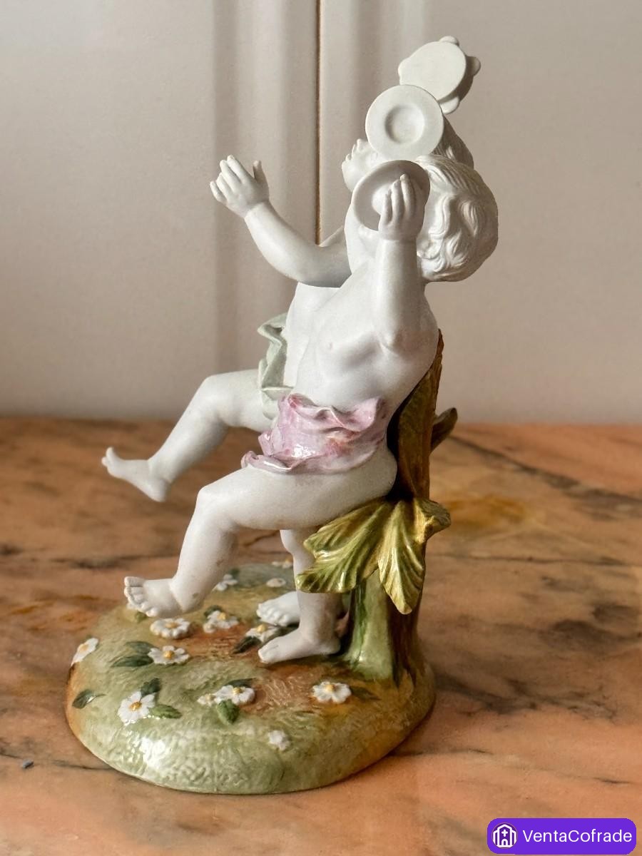 Pareja de figuras de porcelana de Sureda – Alegorías del Otoño y la Primavera - foto 5