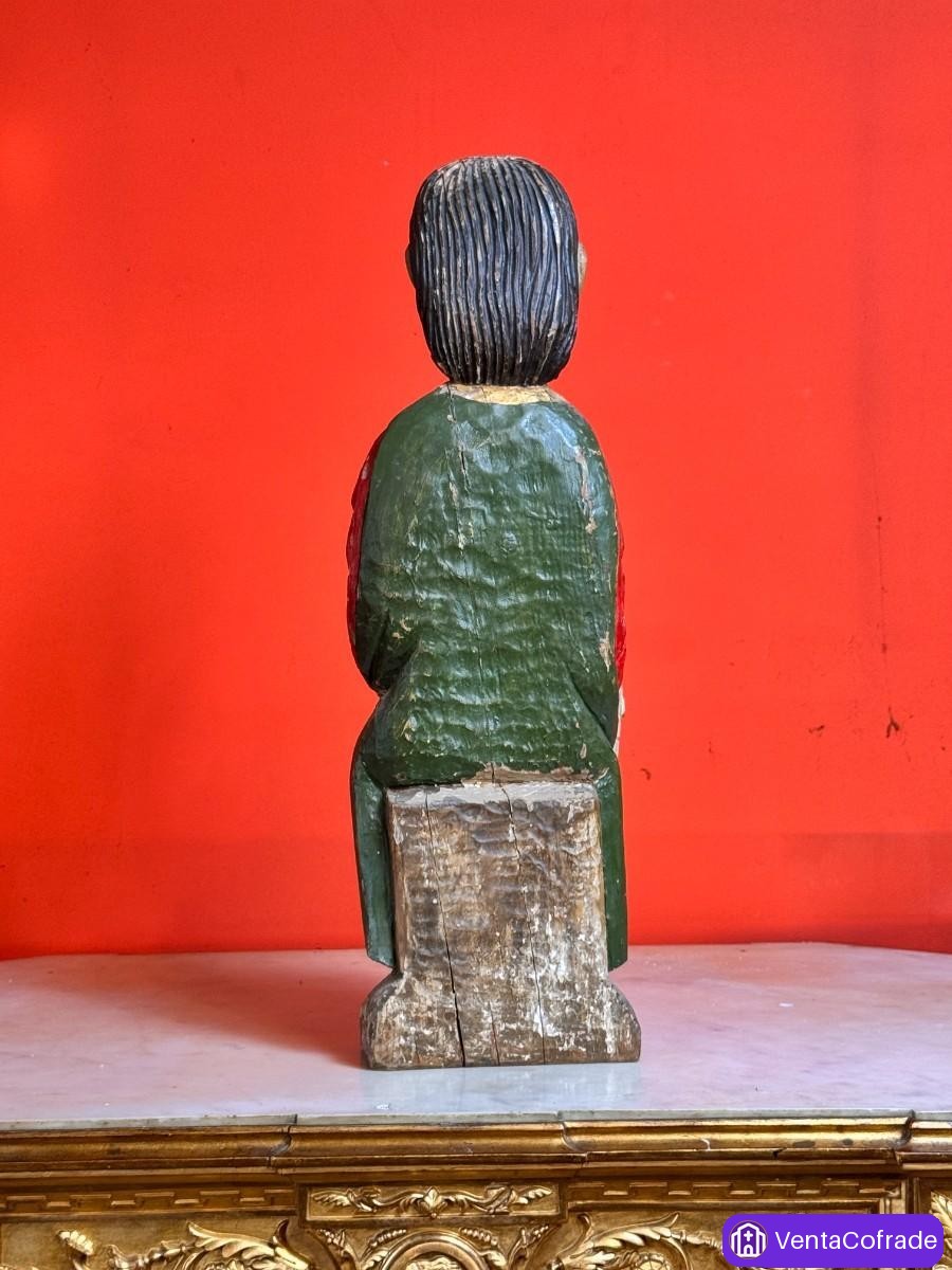 Santiago Apóstol peregrino, imponente talla en madera policromada estilo románico, 60 cm - foto 3
