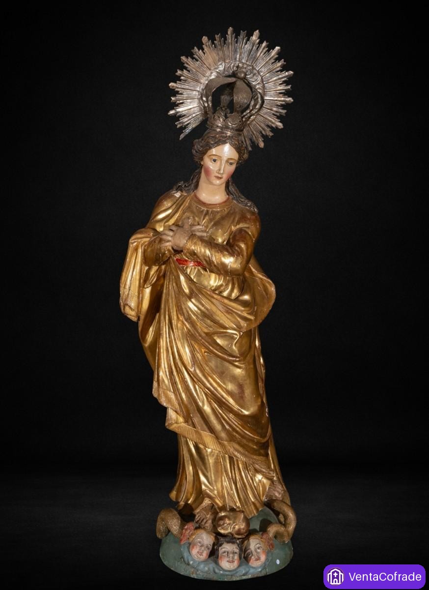 Inmaculada Concepción. Madera dorada y policromada. Siglo XVII-XVIII. 117 cm - foto 1