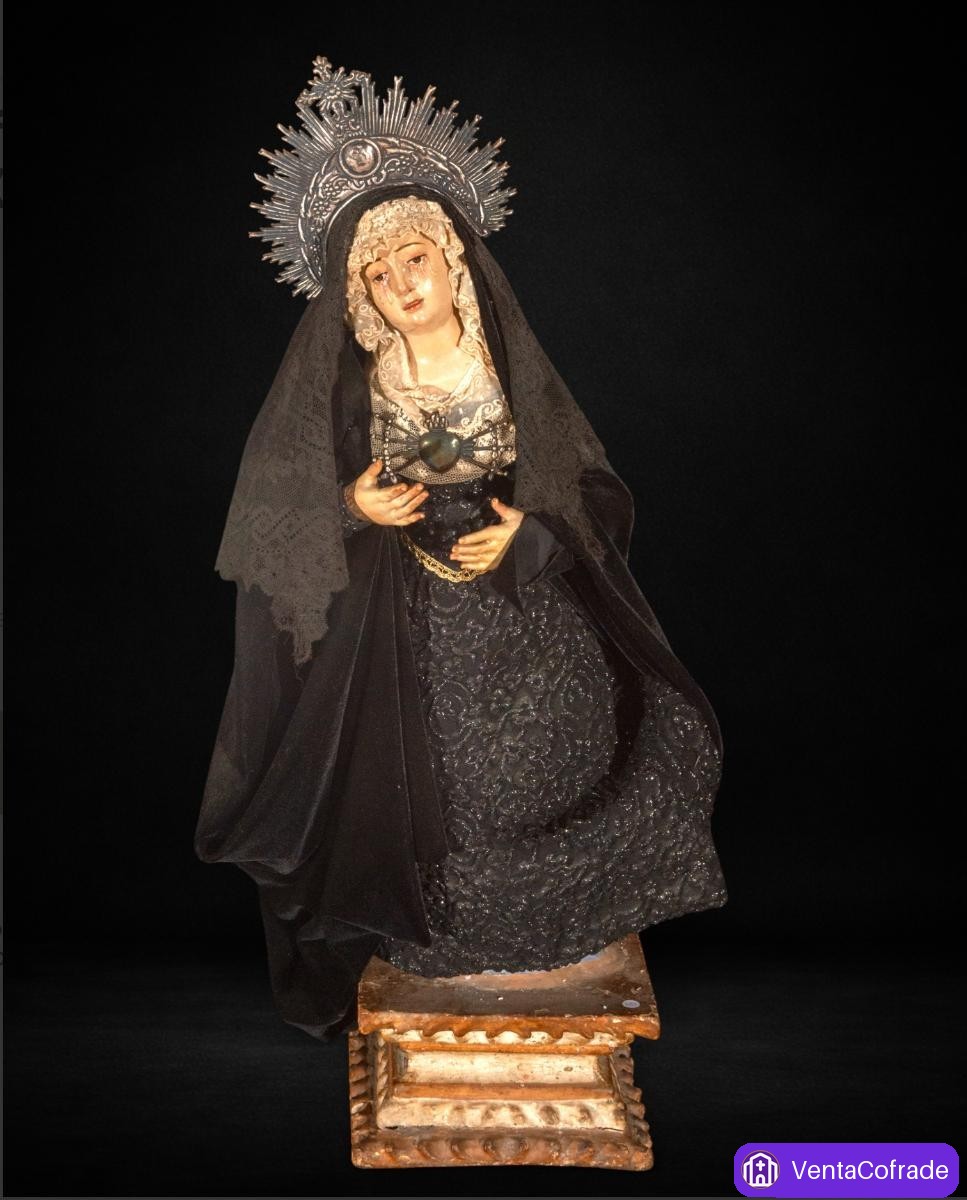 Virgen Dolorosa de cap i pota con corona de plata, talla en madera policromada, siglo XVII-XIX - foto 1