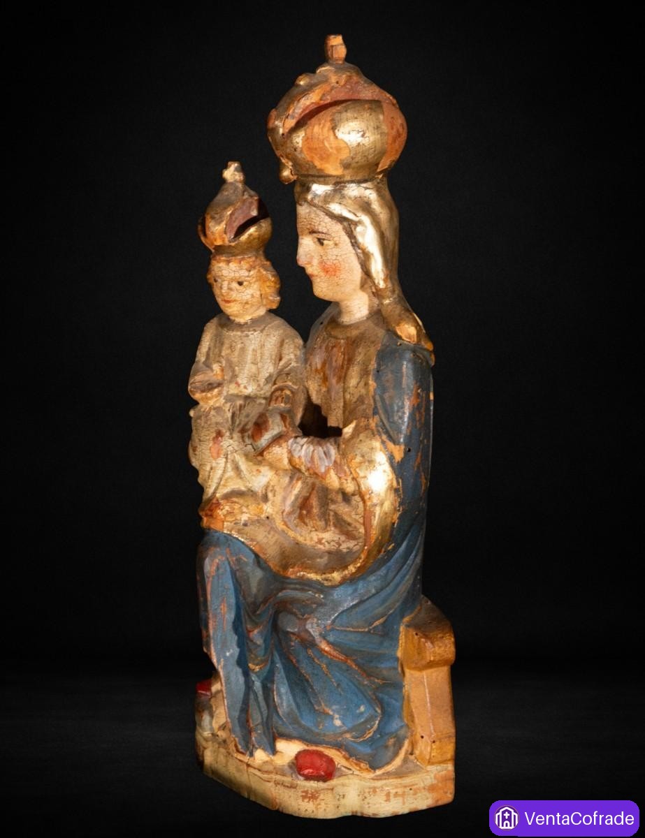 Virgen de Mariazell con Niño, talla en madera policromada, siglo XIX - foto 3