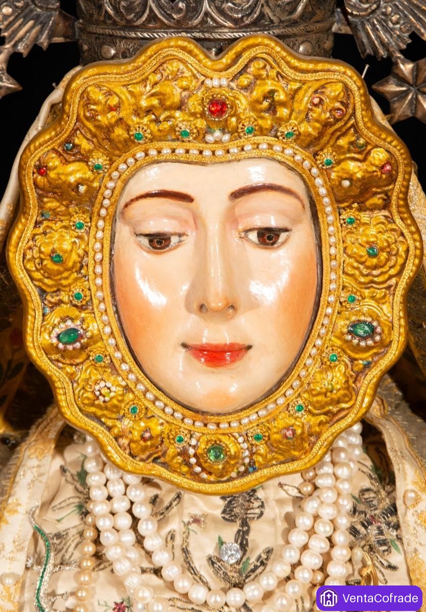 Virgen del Rocío de vestir con Niño, gran formato, corona de plata antigua - foto 4