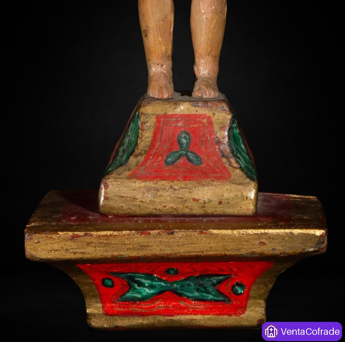 Niño Jesús Salvador del Mundo en madera policromada, siglo XVII, 37 cm - foto 3