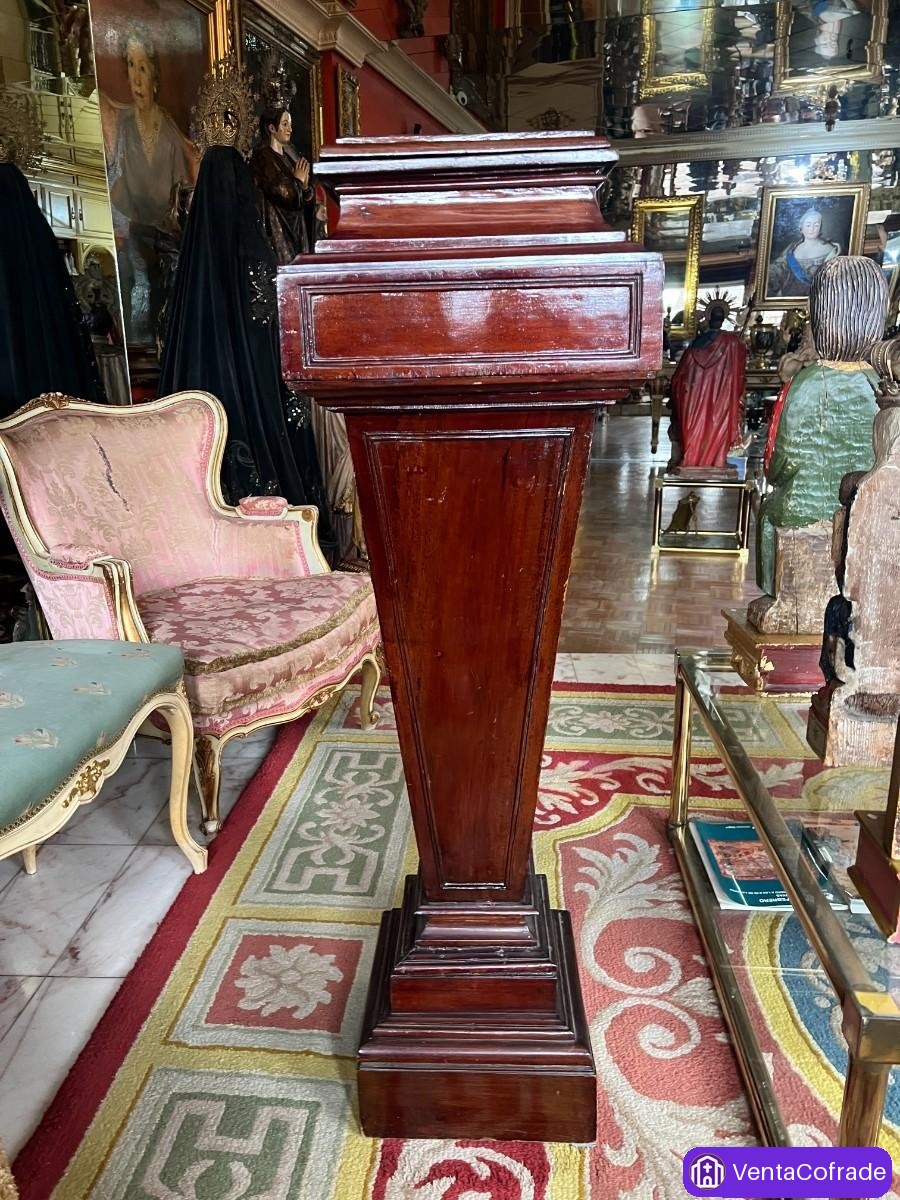 Pedestal antiguo de madera maciza estilo neoclásico, columna expositora para escultura S XIX - foto 5