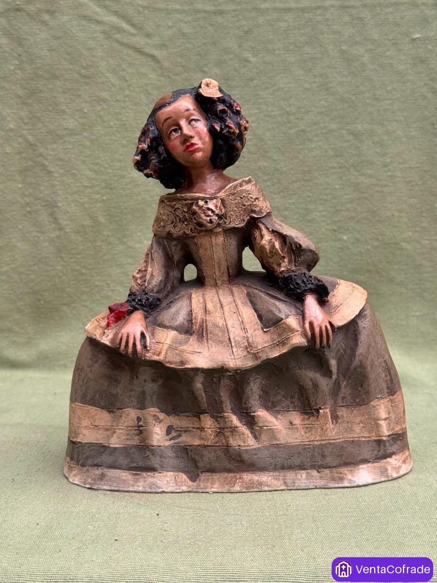 Conjunto de 3 figuras de colección inspiradas en Las Meninas, resina policromada, acabado artesanal - foto 3