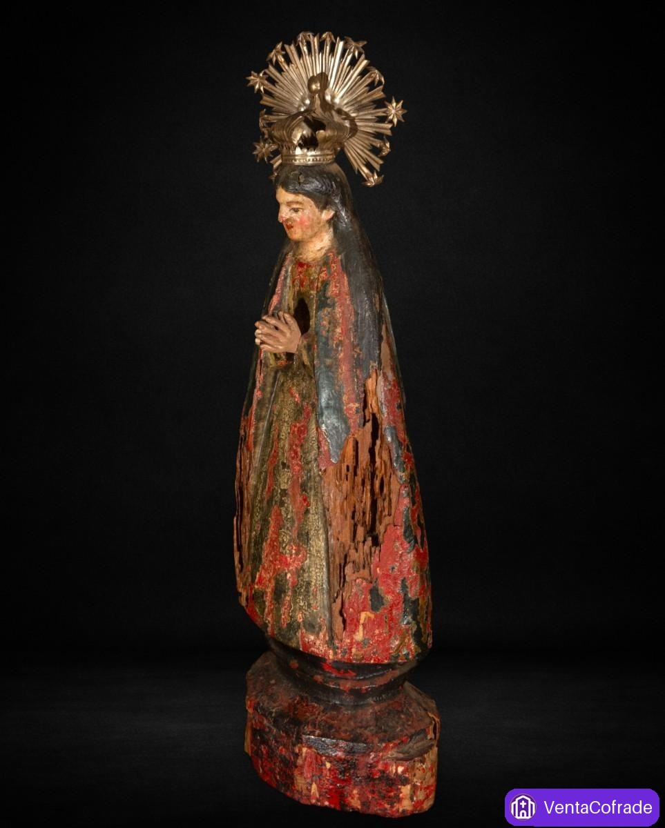 Virgen Purísima barroca en madera policromada, siglo XVII, 53 cm - foto 2